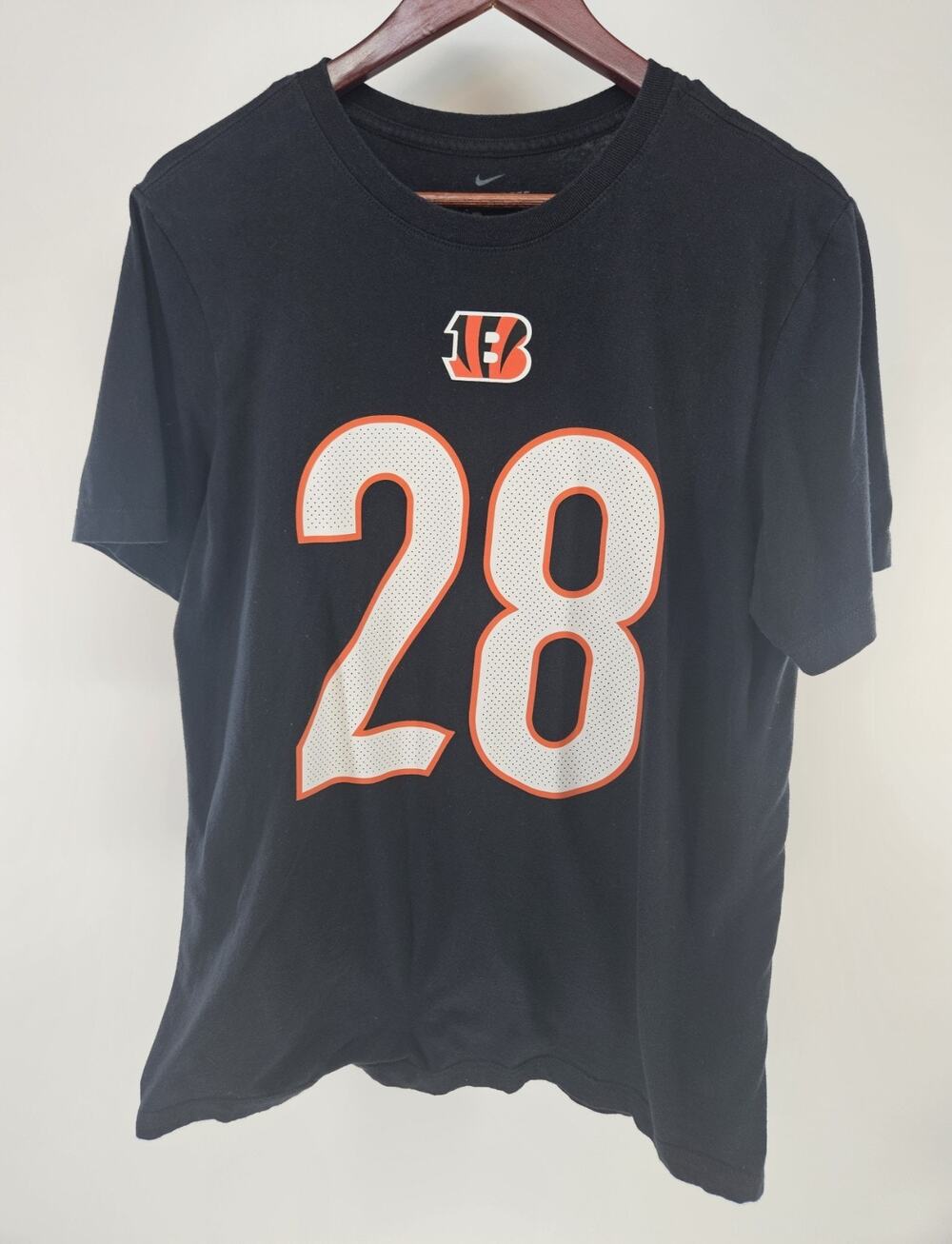 Nike Joe Mixon #28 Cincinnati Bengals Shirt Mens M Black NFL Player Tee